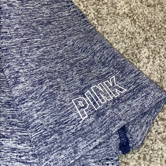 VS PINK Seamless Workout Crop Top - Picture 2 of 4